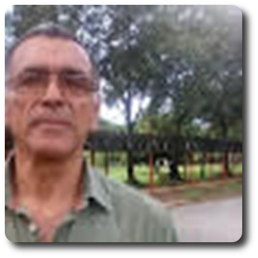 el poeta Raúl García Palma