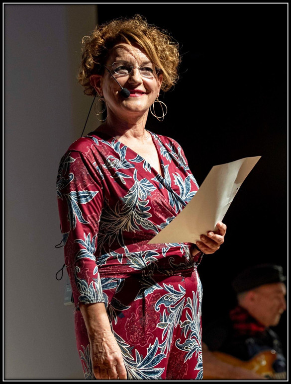 La poeta Loli G. García 